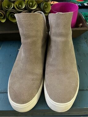 Steve Madden Taupe Suede Slip-On Ankle Boots with White Sole